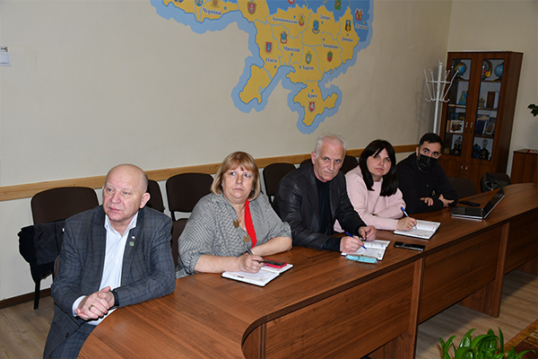 Онлайн-наради