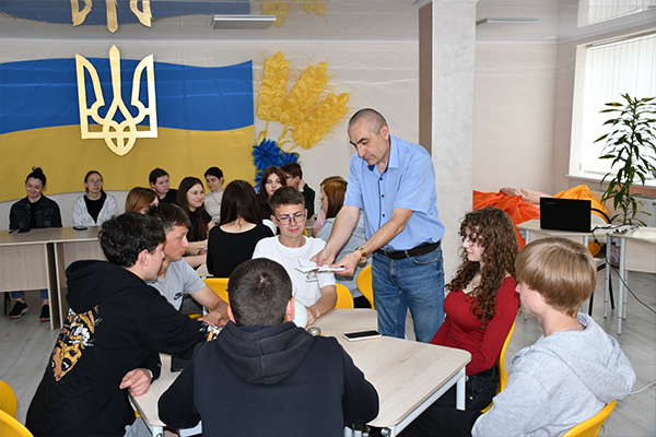 Інтелект на варті довкілля: у коледжі відбувся екологічний брейн-ринг
