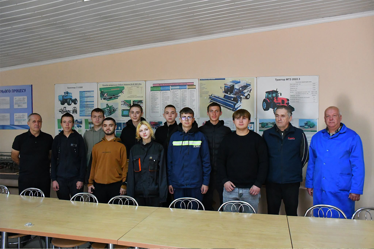 Навчальна практика групи М-32