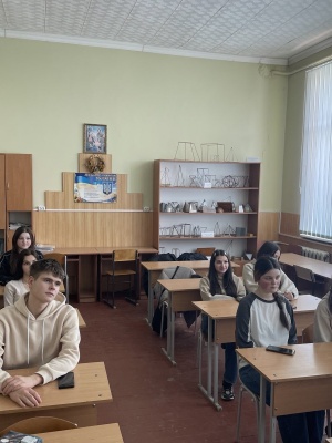 0-02-04-d7f82de28708b302acd03f65754f5510e097888abd9ba25bbb5478f16e40887b_5ce54878eb67739d